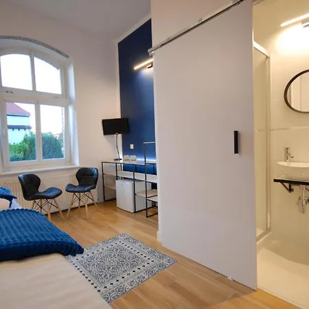 Penzion Turystyczne Przy Parku Szwedzkim Szczawno-Zdroj