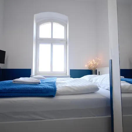 Penzion Turystyczne Przy Parku Szwedzkim Szczawno-Zdroj