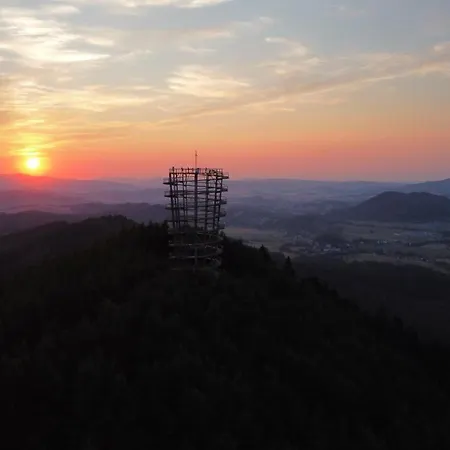Gasthof Turystyczne Przy Parku Szwedzkim Bad Salzbrunn